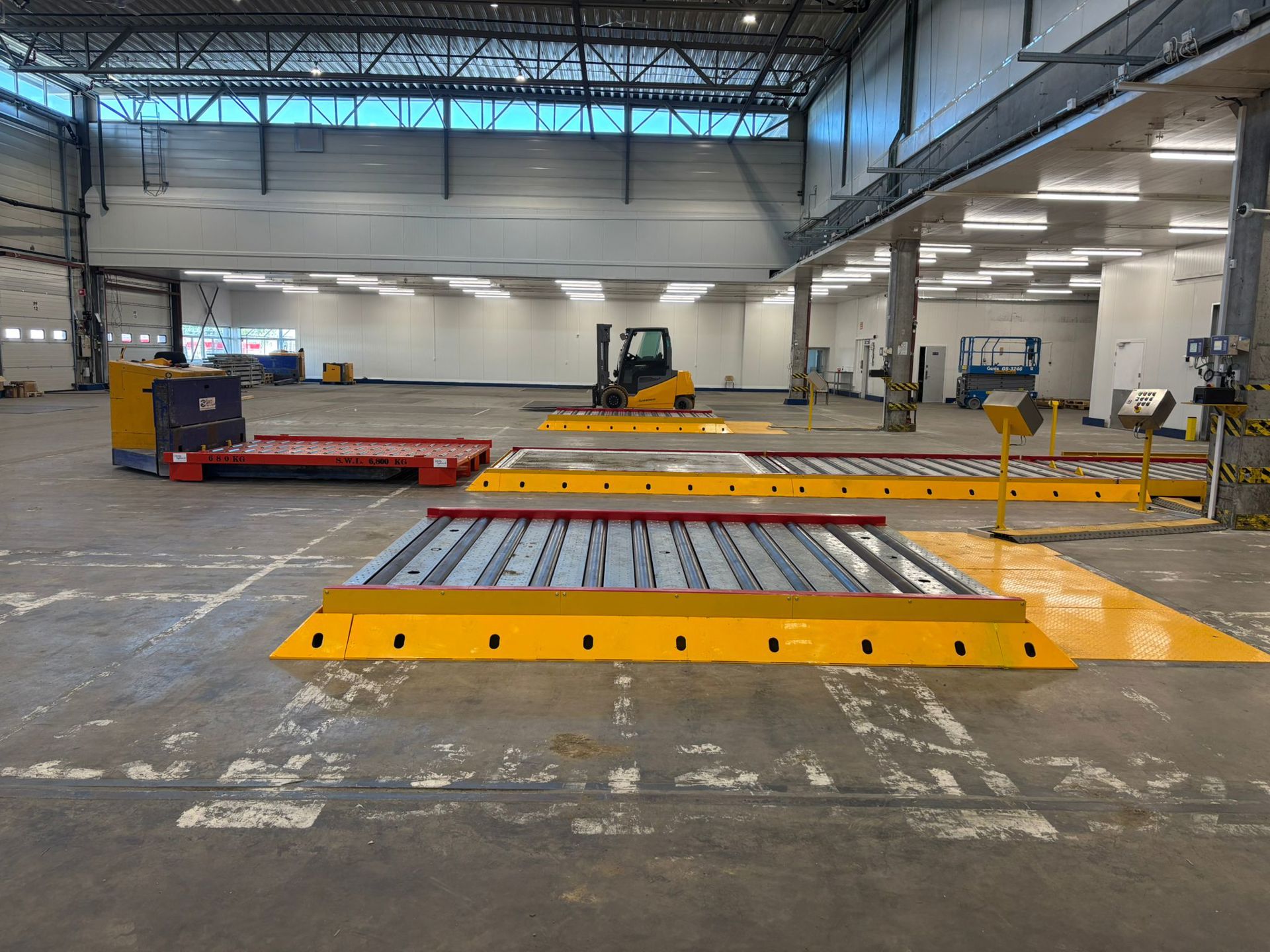 Air Cargo Handling Build Station (2)