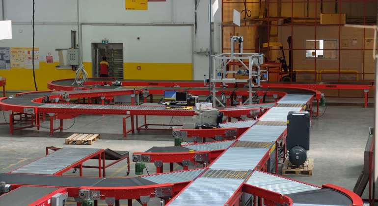 Roller Conveyor (2)